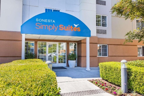 Sonesta Simply Suites Denver West Federal Center image 22